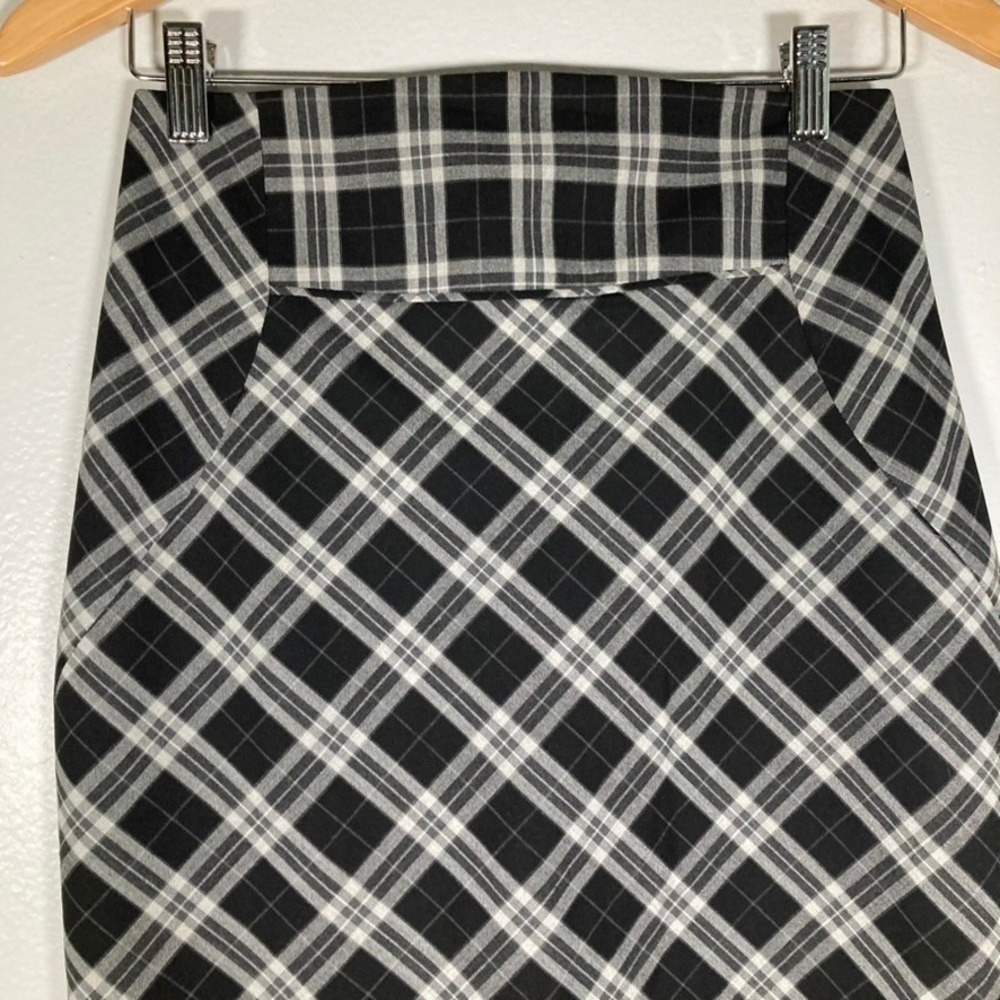 Express Womens Size 2 Black White Plaid Pencil Skirt High Waist Knee Length - Picture 2 of 12